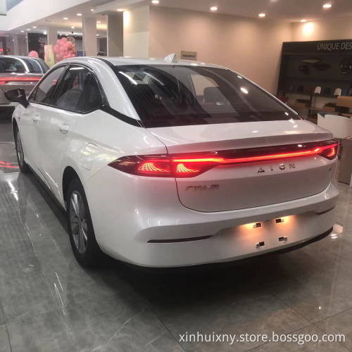 AION S new energy vehicles electric car fully enclosed big ev car 2022 in stock